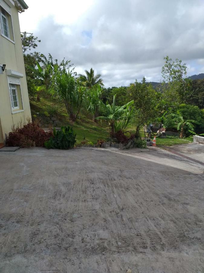 Ericka Et Francois Apartment Quartier Monplaisir Exterior photo